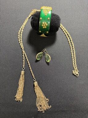 Gold Tassel Lariat Necklace with Green Bangle and Green Teardrop Earrings